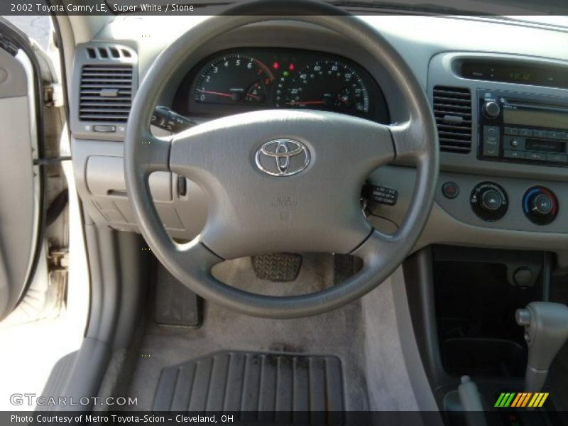 Super White / Stone 2002 Toyota Camry LE