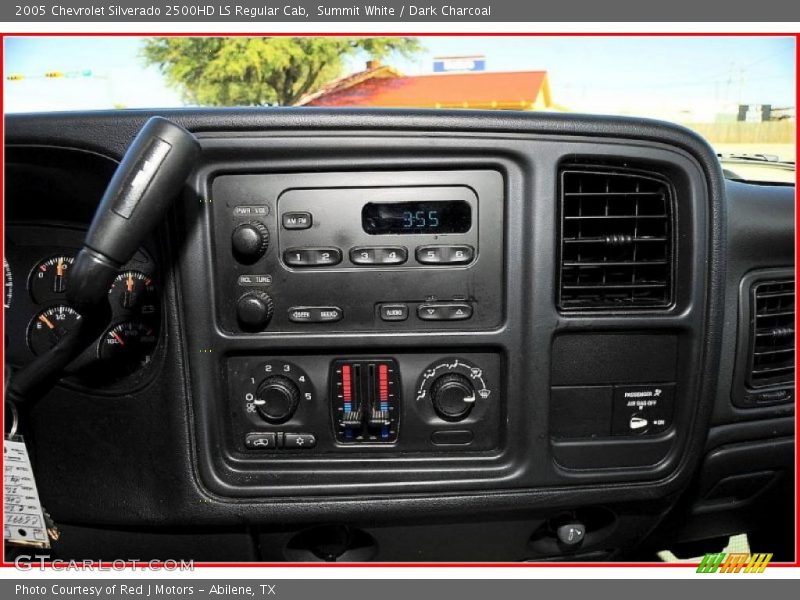 Summit White / Dark Charcoal 2005 Chevrolet Silverado 2500HD LS Regular Cab