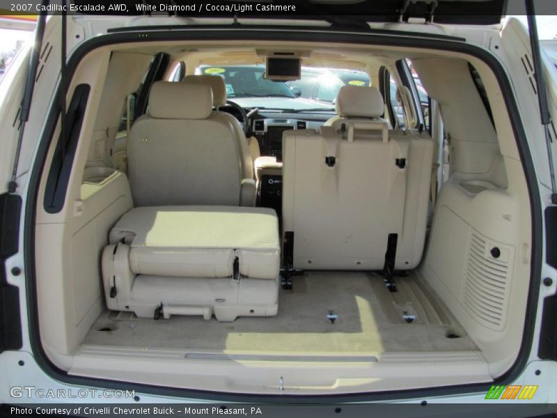 White Diamond / Cocoa/Light Cashmere 2007 Cadillac Escalade AWD