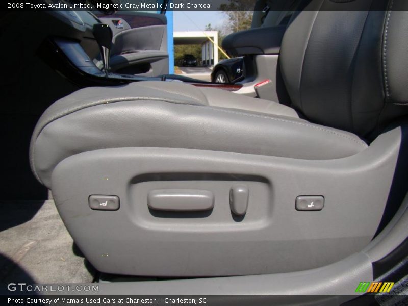 Magnetic Gray Metallic / Dark Charcoal 2008 Toyota Avalon Limited