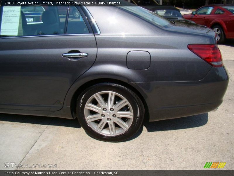 Magnetic Gray Metallic / Dark Charcoal 2008 Toyota Avalon Limited