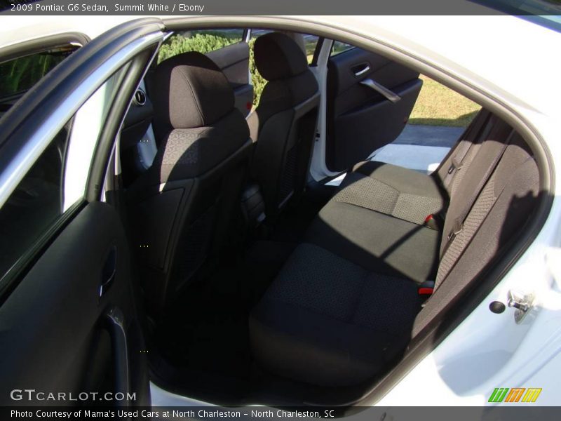 Summit White / Ebony 2009 Pontiac G6 Sedan