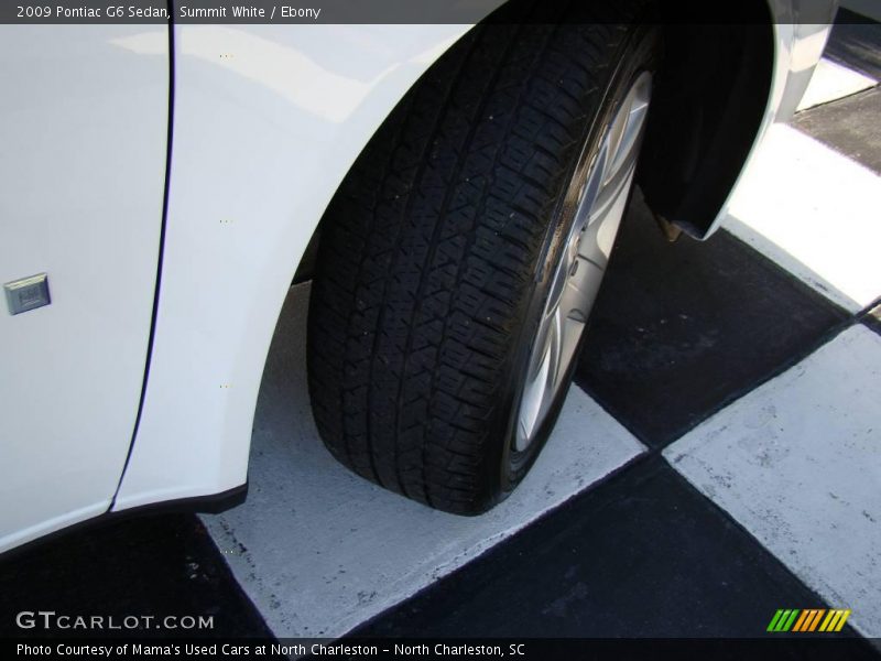 Summit White / Ebony 2009 Pontiac G6 Sedan