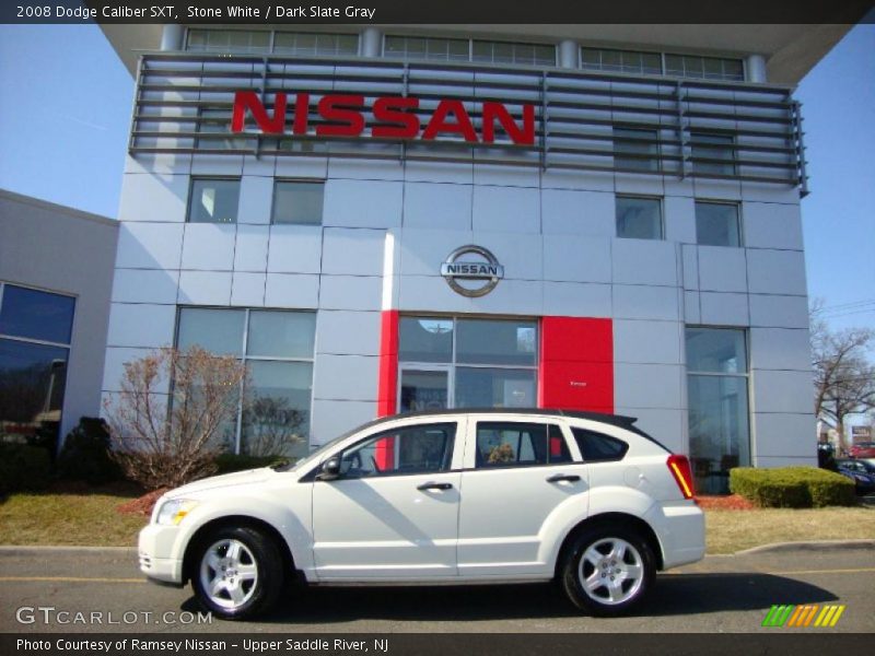 Stone White / Dark Slate Gray 2008 Dodge Caliber SXT