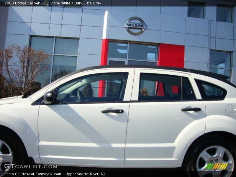 Stone White / Dark Slate Gray 2008 Dodge Caliber SXT