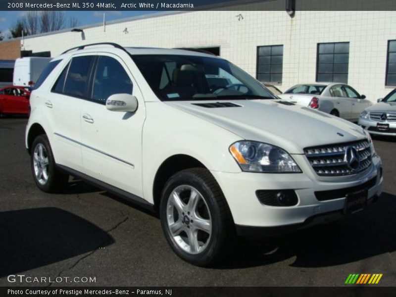 Arctic White / Macadamia 2008 Mercedes-Benz ML 350 4Matic