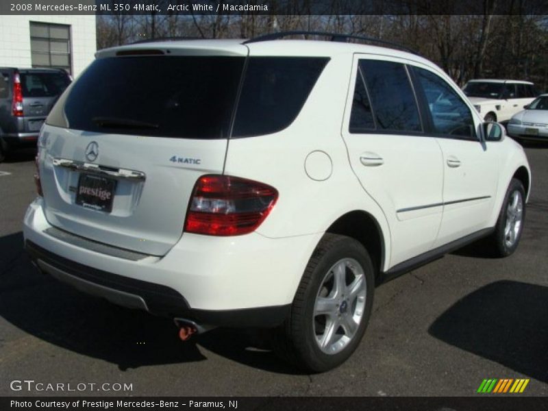 Arctic White / Macadamia 2008 Mercedes-Benz ML 350 4Matic