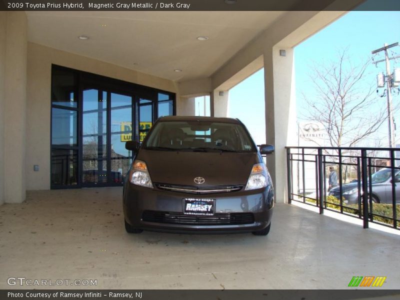 Magnetic Gray Metallic / Dark Gray 2009 Toyota Prius Hybrid