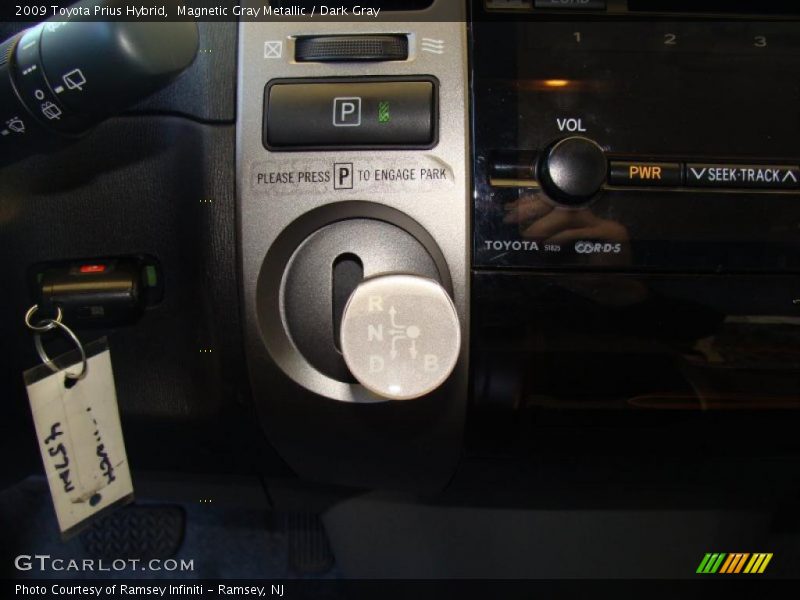Magnetic Gray Metallic / Dark Gray 2009 Toyota Prius Hybrid