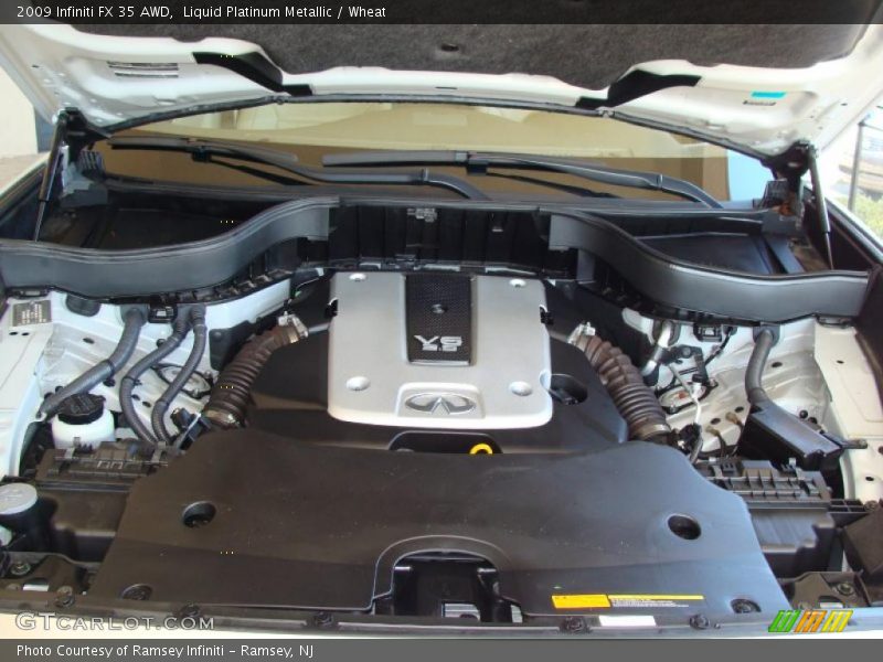 Liquid Platinum Metallic / Wheat 2009 Infiniti FX 35 AWD