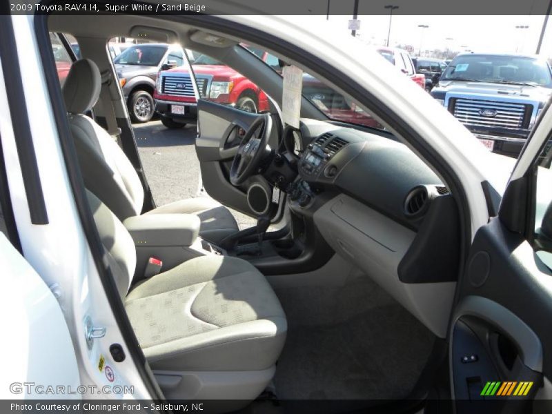 Super White / Sand Beige 2009 Toyota RAV4 I4