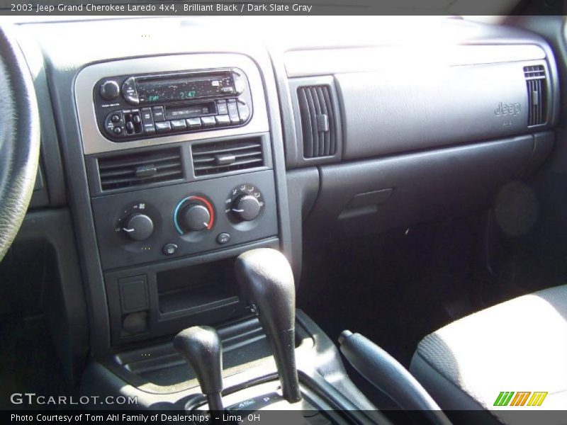 Brilliant Black / Dark Slate Gray 2003 Jeep Grand Cherokee Laredo 4x4