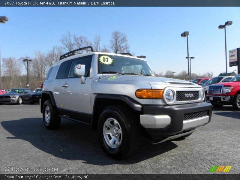 Titanium Metallic / Dark Charcoal 2007 Toyota FJ Cruiser 4WD