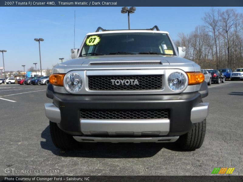 Titanium Metallic / Dark Charcoal 2007 Toyota FJ Cruiser 4WD