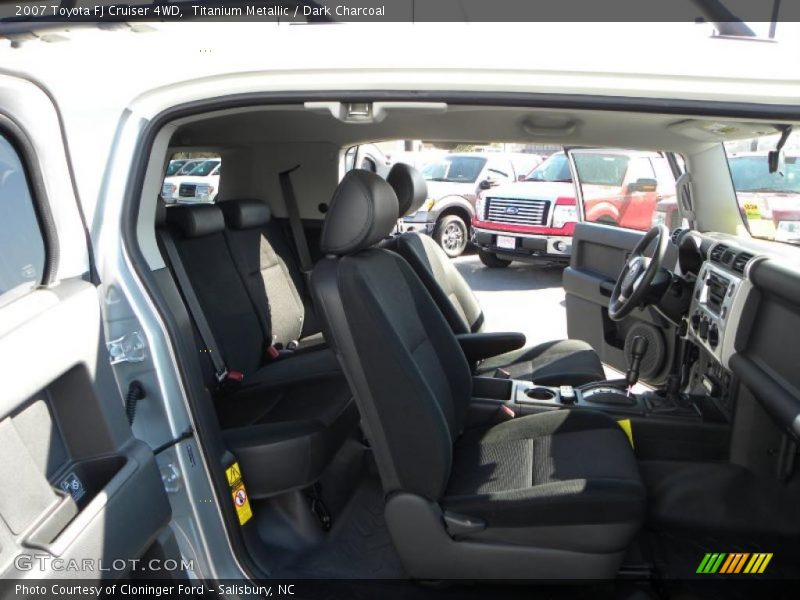 Titanium Metallic / Dark Charcoal 2007 Toyota FJ Cruiser 4WD