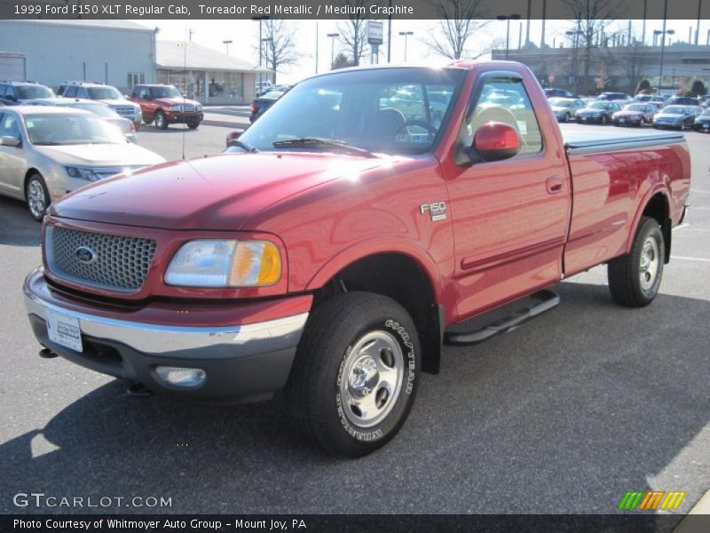 Toreador Red Metallic / Medium Graphite 1999 Ford F150 XLT Regular Cab