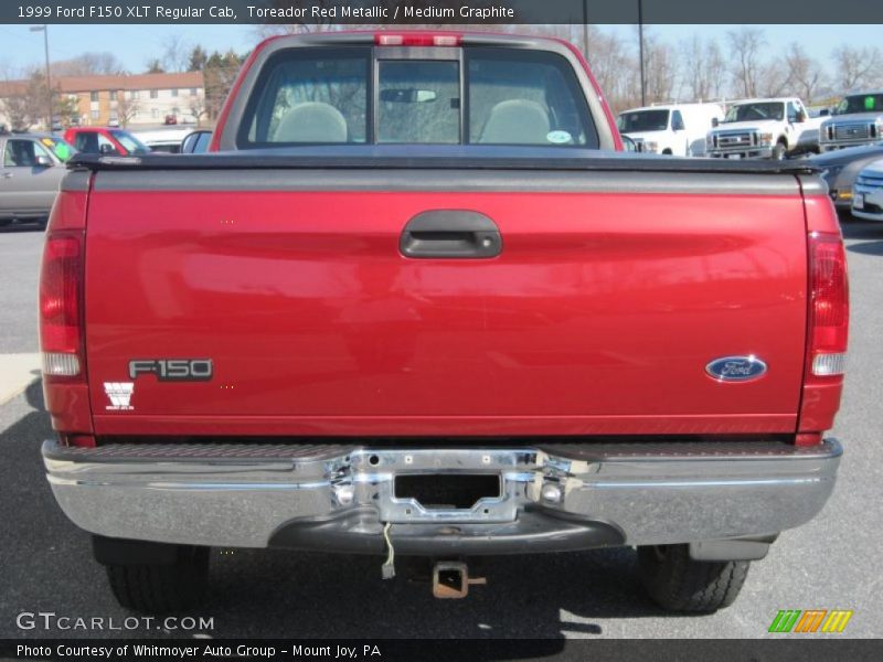 Toreador Red Metallic / Medium Graphite 1999 Ford F150 XLT Regular Cab