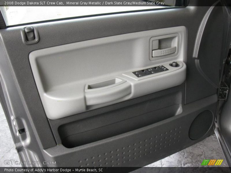 Mineral Gray Metallic / Dark Slate Gray/Medium Slate Gray 2008 Dodge Dakota SLT Crew Cab