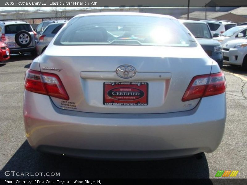 Classic Silver Metallic / Ash 2009 Toyota Camry LE