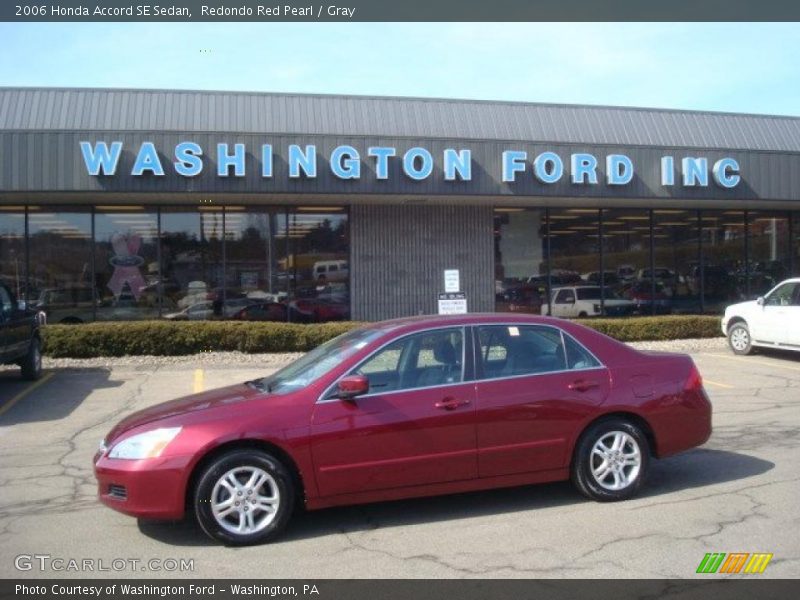 Redondo Red Pearl / Gray 2006 Honda Accord SE Sedan