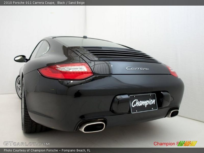 Black / Sand Beige 2010 Porsche 911 Carrera Coupe