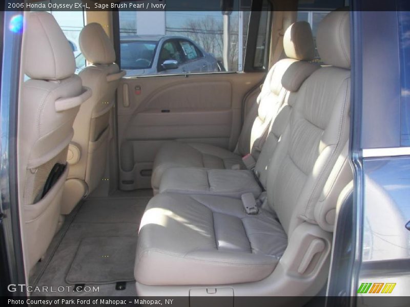 Sage Brush Pearl / Ivory 2006 Honda Odyssey EX-L
