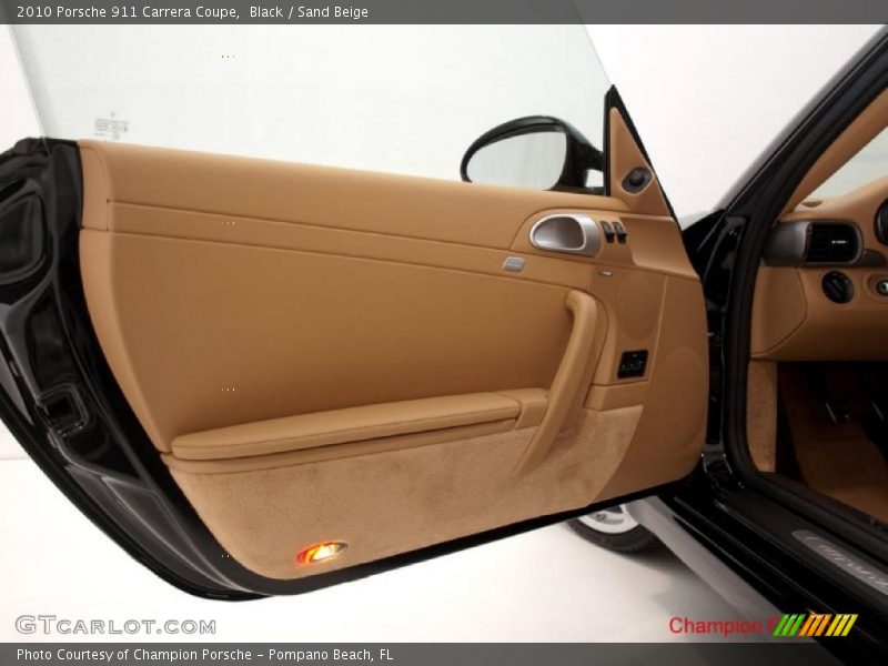 Black / Sand Beige 2010 Porsche 911 Carrera Coupe