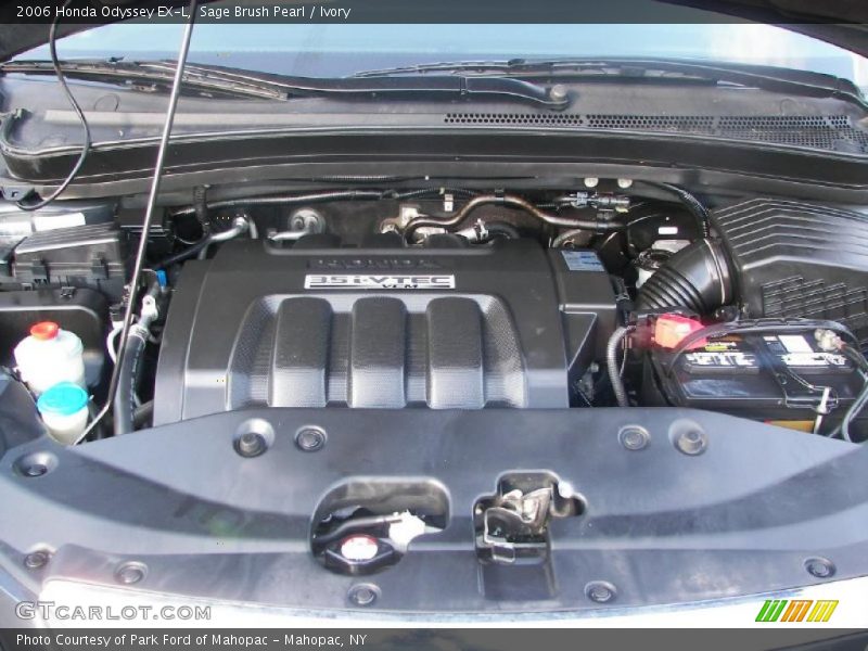 Sage Brush Pearl / Ivory 2006 Honda Odyssey EX-L