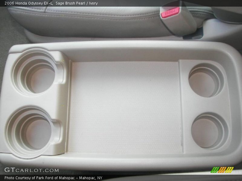 Sage Brush Pearl / Ivory 2006 Honda Odyssey EX-L