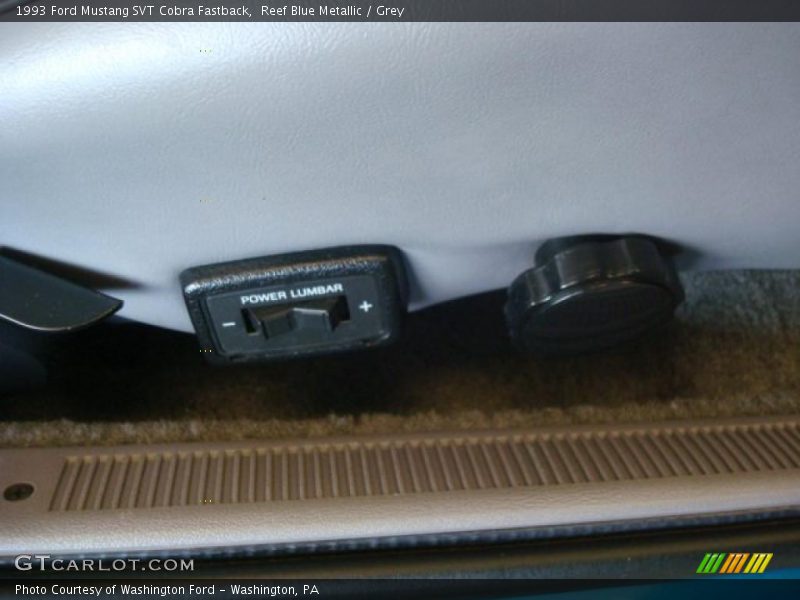 Controls of 1993 Mustang SVT Cobra Fastback