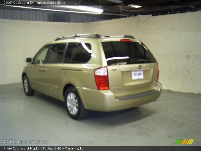 Sunset Gold / Beige 2006 Kia Sedona EX