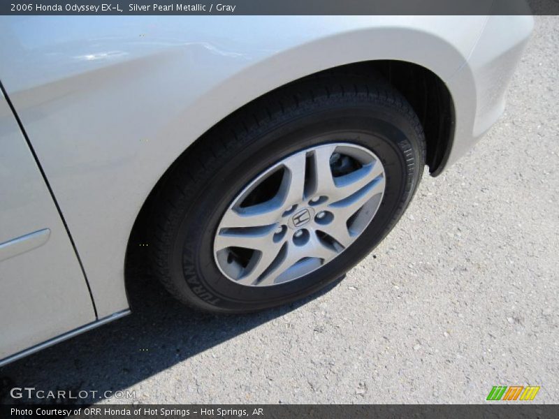 Silver Pearl Metallic / Gray 2006 Honda Odyssey EX-L