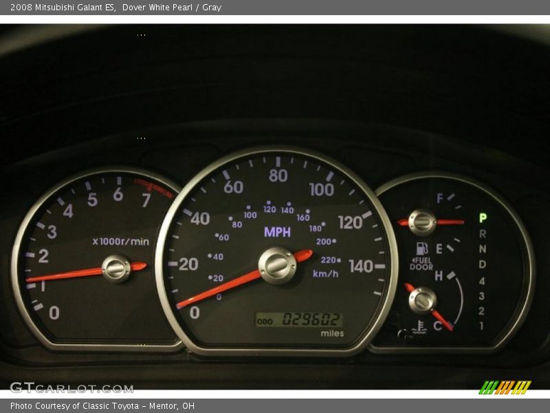 Dover White Pearl / Gray 2008 Mitsubishi Galant ES