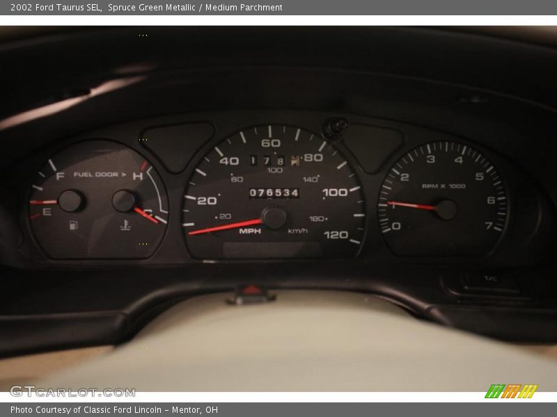 Spruce Green Metallic / Medium Parchment 2002 Ford Taurus SEL