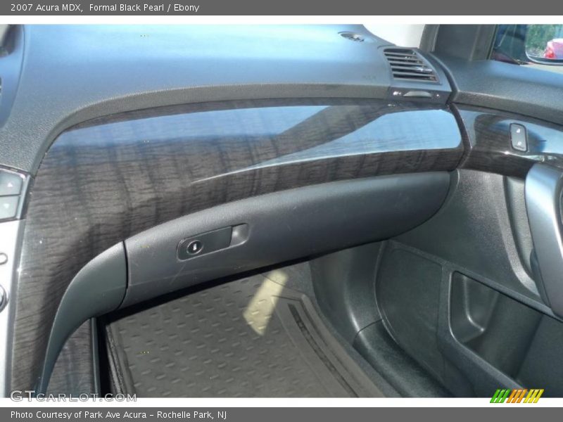 Formal Black Pearl / Ebony 2007 Acura MDX