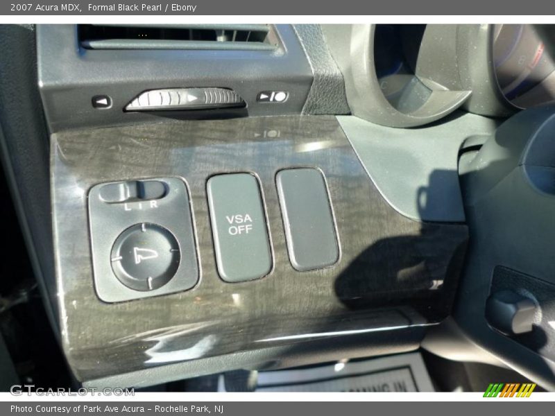 Formal Black Pearl / Ebony 2007 Acura MDX