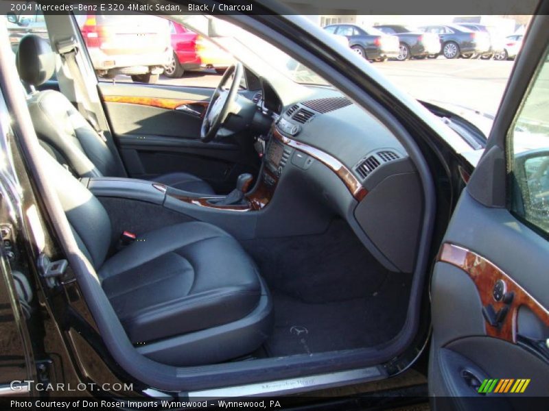 Black / Charcoal 2004 Mercedes-Benz E 320 4Matic Sedan