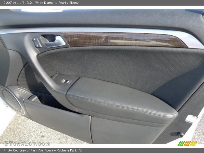 White Diamond Pearl / Ebony 2007 Acura TL 3.2