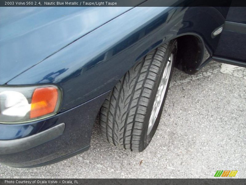 Nautic Blue Metallic / Taupe/Light Taupe 2003 Volvo S60 2.4