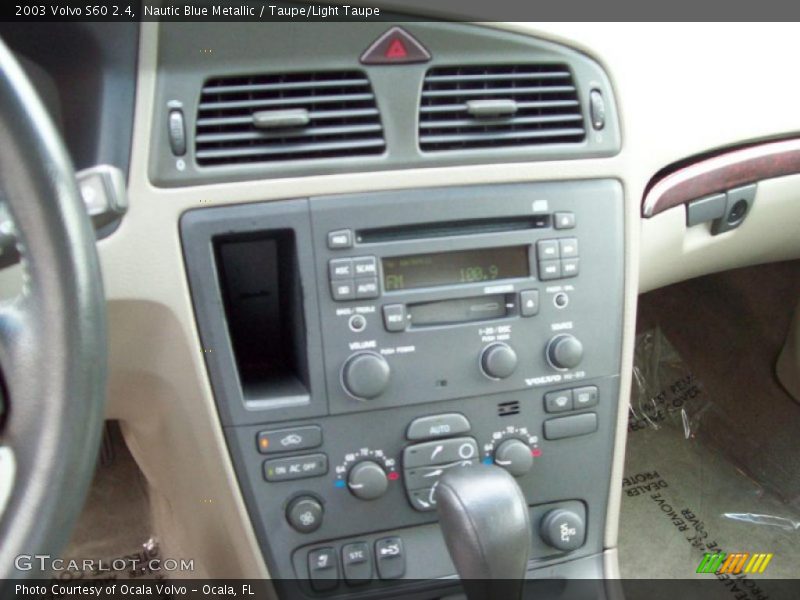Nautic Blue Metallic / Taupe/Light Taupe 2003 Volvo S60 2.4