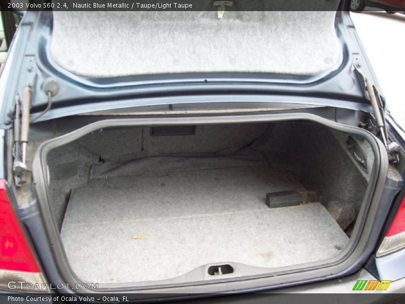 Nautic Blue Metallic / Taupe/Light Taupe 2003 Volvo S60 2.4