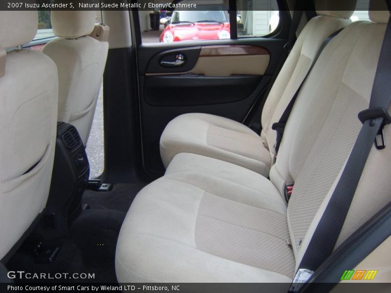 Natural Suede Metallic / Ebony/Cashmere 2007 Isuzu Ascender S