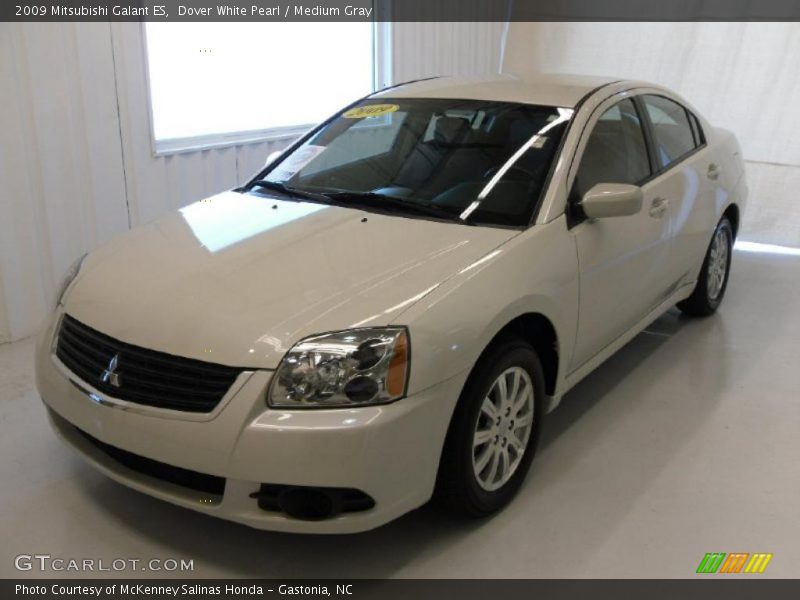 Dover White Pearl / Medium Gray 2009 Mitsubishi Galant ES