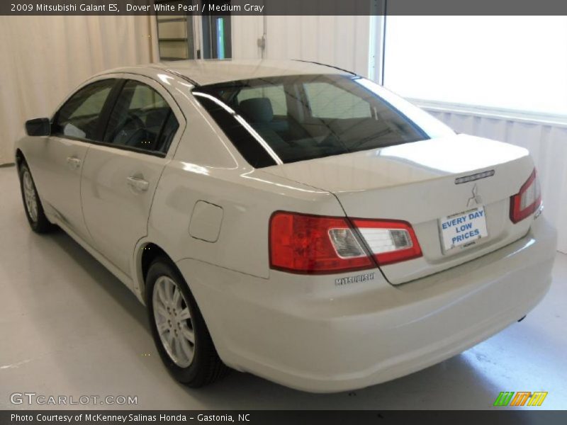 Dover White Pearl / Medium Gray 2009 Mitsubishi Galant ES