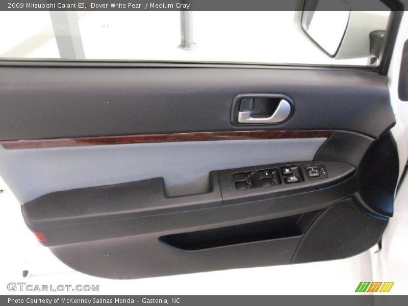 Dover White Pearl / Medium Gray 2009 Mitsubishi Galant ES