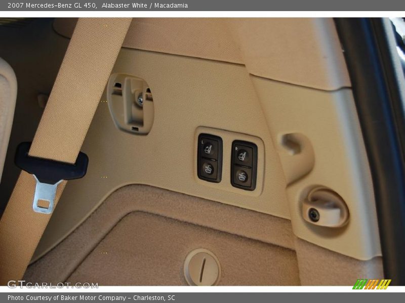 Alabaster White / Macadamia 2007 Mercedes-Benz GL 450