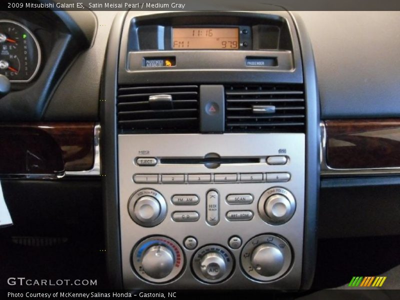 Satin Meisai Pearl / Medium Gray 2009 Mitsubishi Galant ES