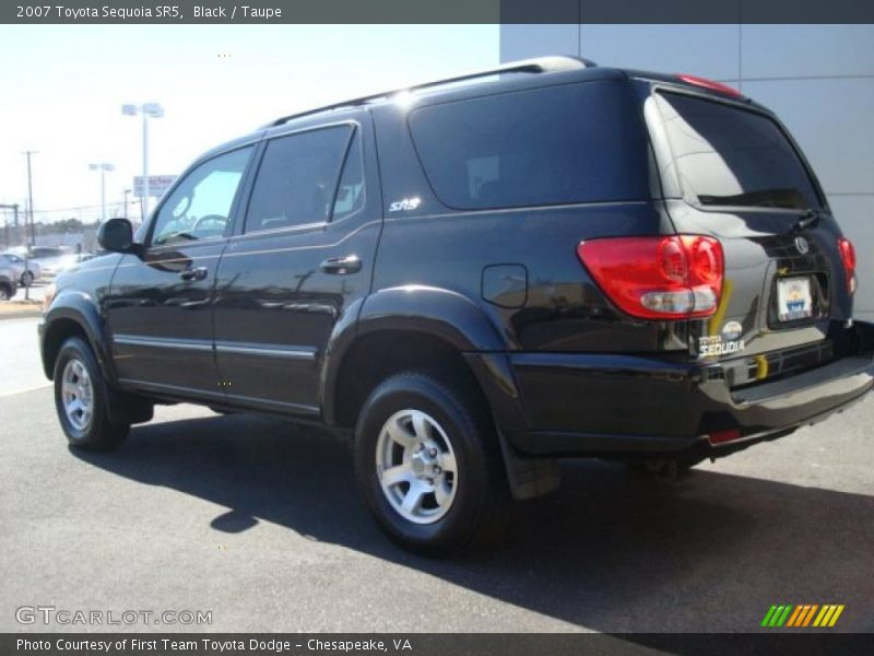 Black / Taupe 2007 Toyota Sequoia SR5