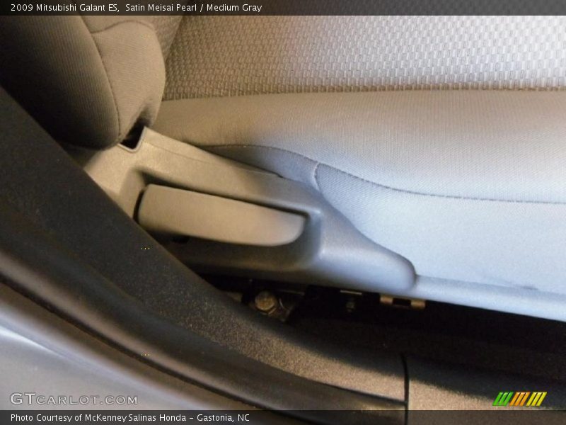 Satin Meisai Pearl / Medium Gray 2009 Mitsubishi Galant ES