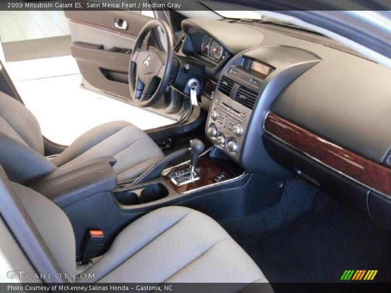 Satin Meisai Pearl / Medium Gray 2009 Mitsubishi Galant ES